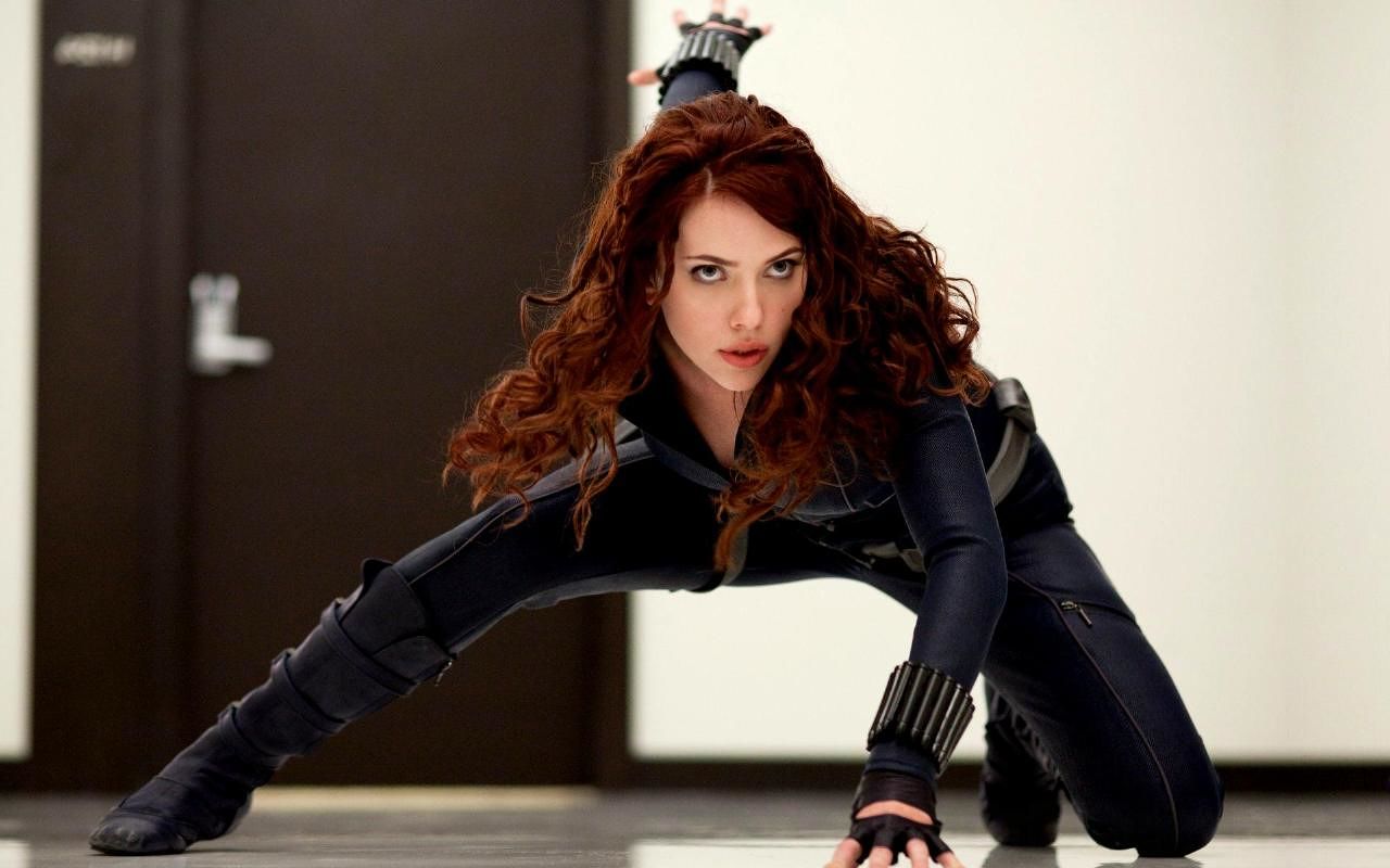 Can We Please Have an All-Female Justice League Already?