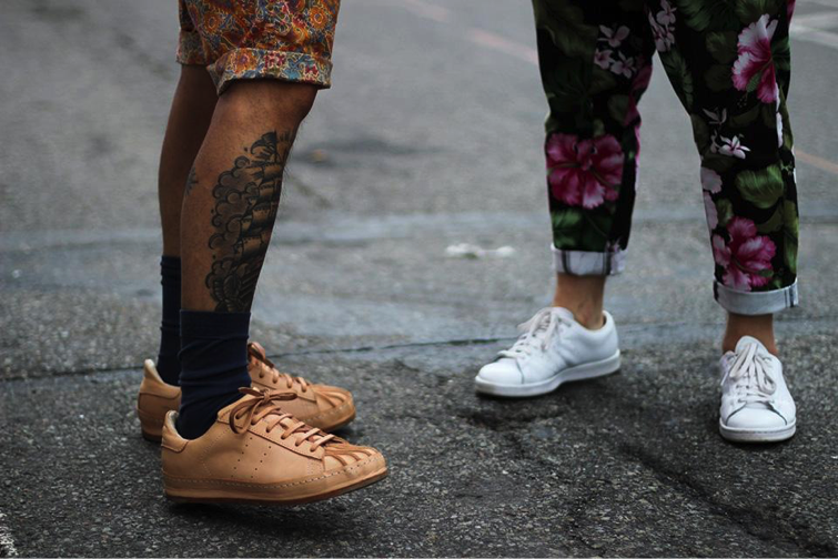 Trendy Frenzy: Spring's Must-Have Madness