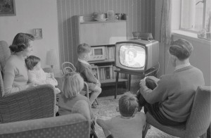Why You Shouldn’t Watch TV in College