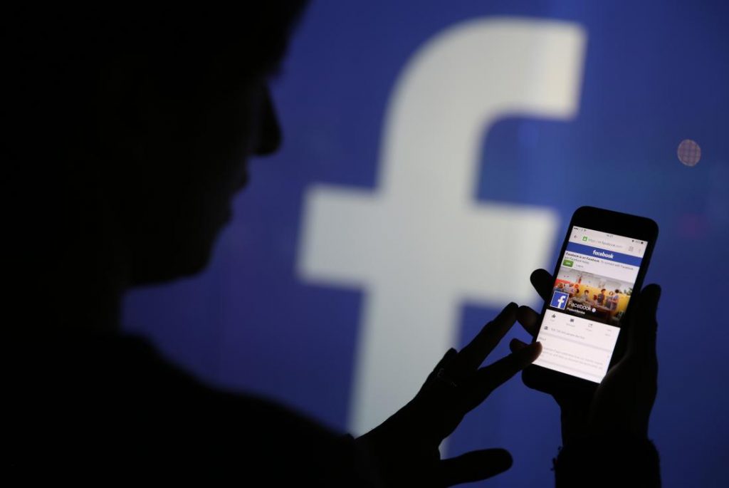 After Rejoining Facebook, I Now Suggest Everyone Quit Facebook