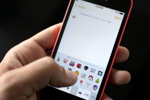 11 Emojis for Every College Student