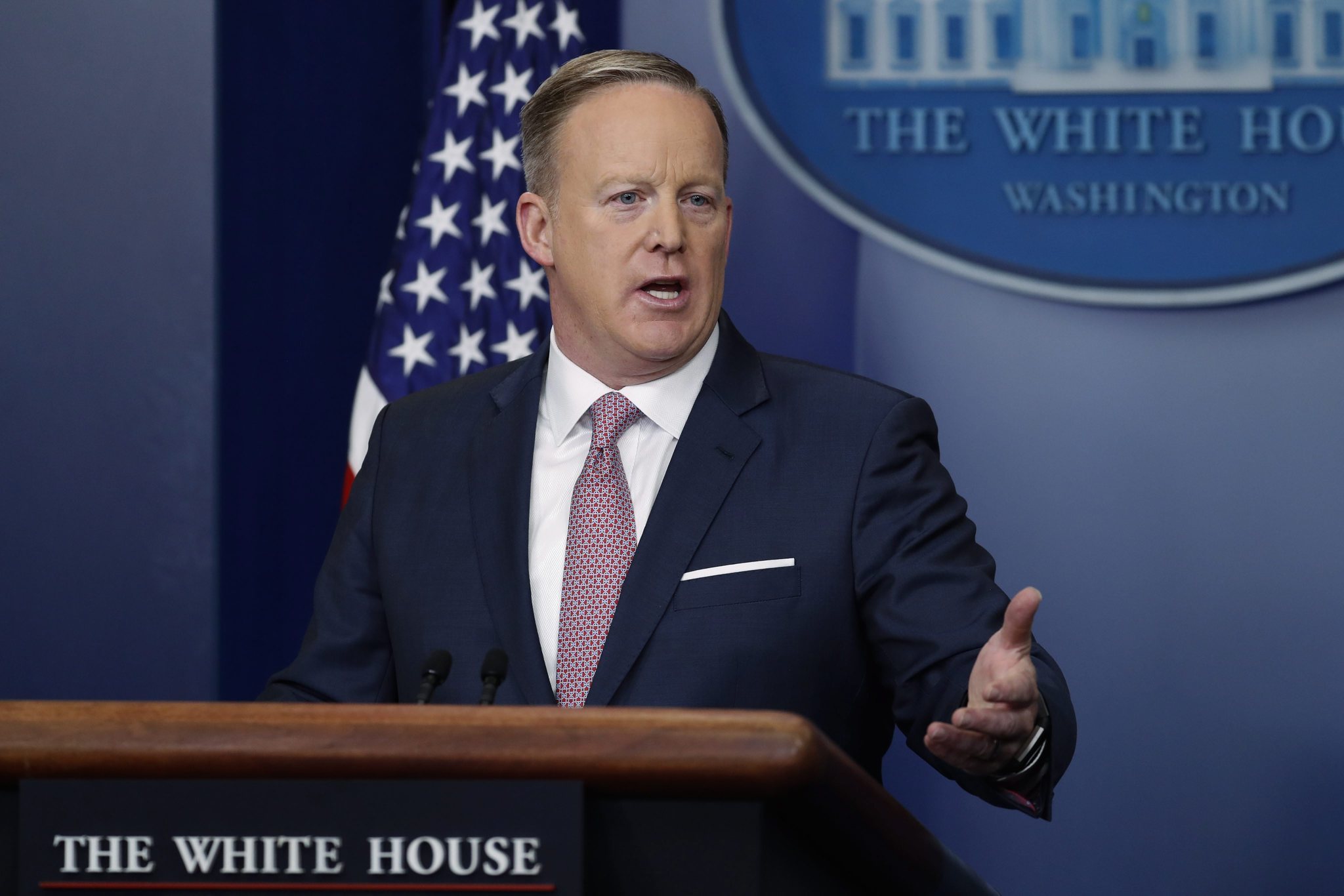 Sean Spicer: Press Secretary or Media Bully? - Study Breaks