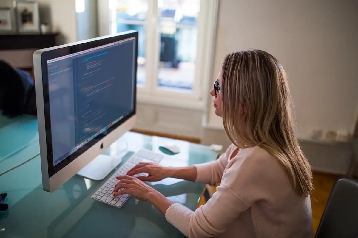 The Main Characteristics of a Successful Software-Development Graduate