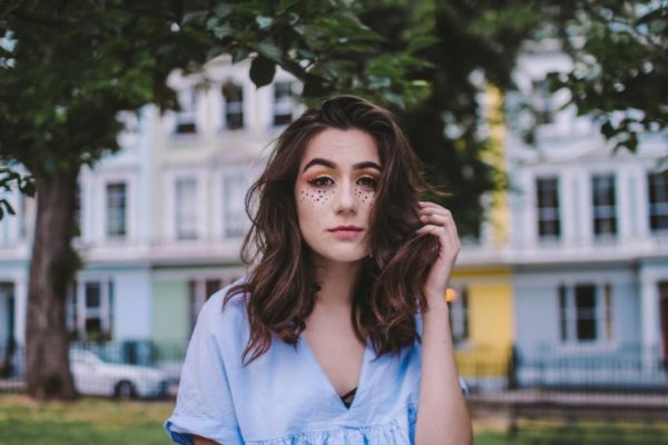 Get To Know: captivating pop singer-songwriter dodie