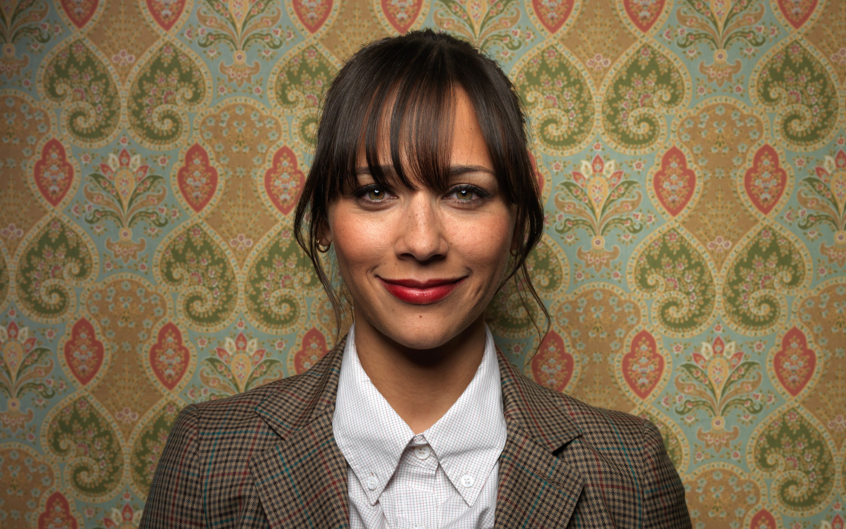 In Praise of Rashida Jones, Who Froze Her Career to Focus on Activism