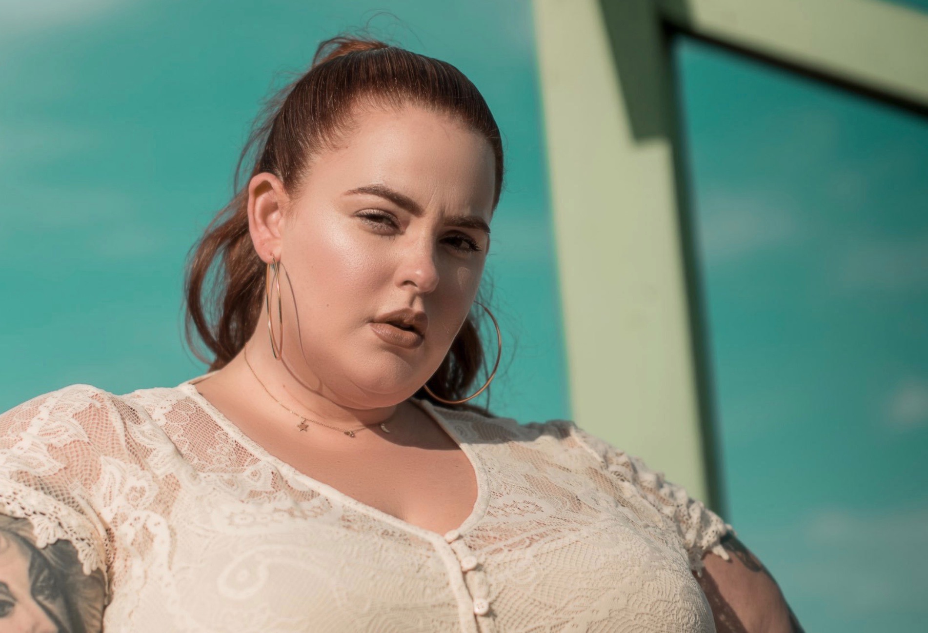 Tess Holliday is on a 'Cosmo' cover — and her body-shaming critics are not