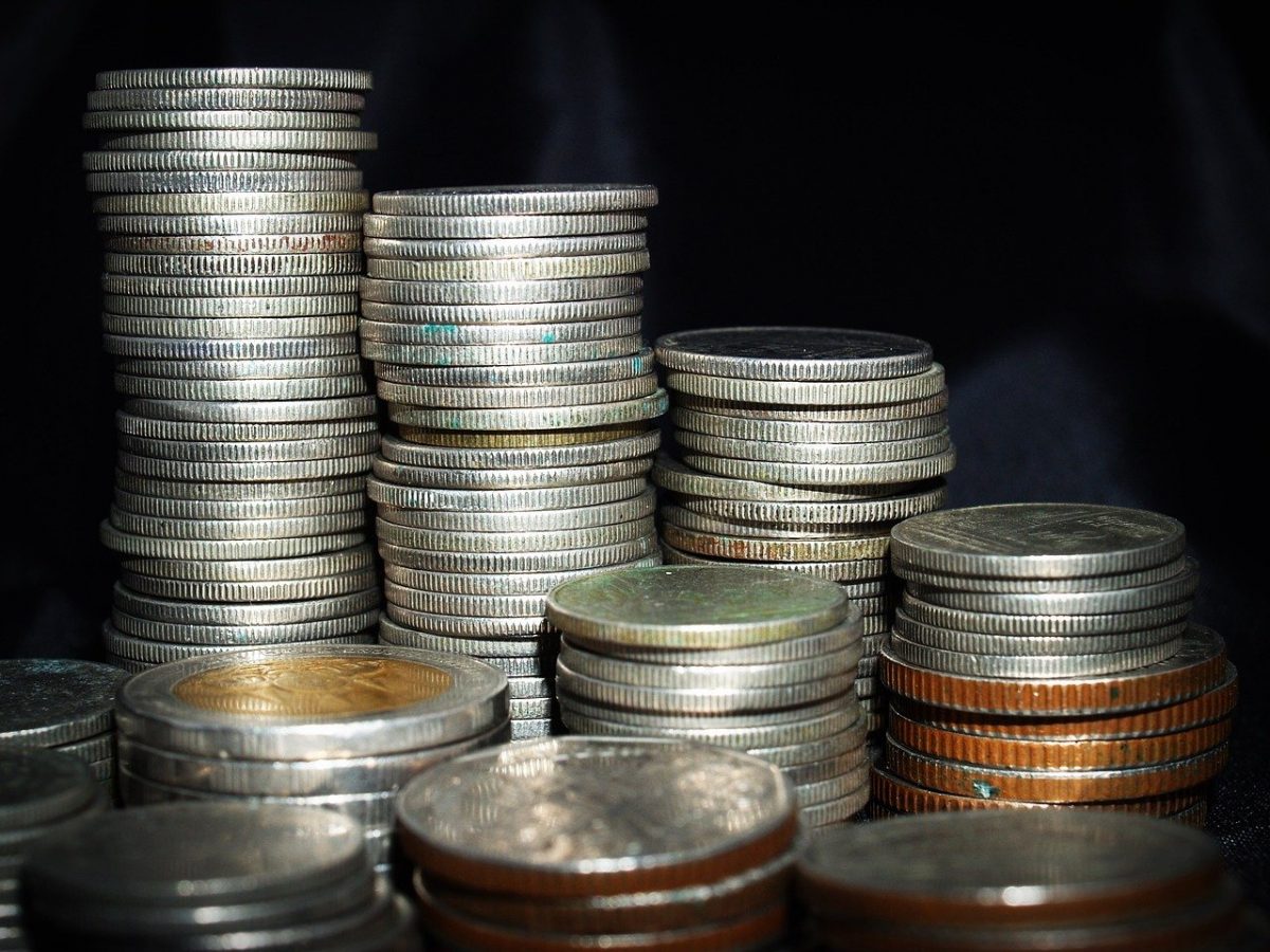 coins in article about financial literacy