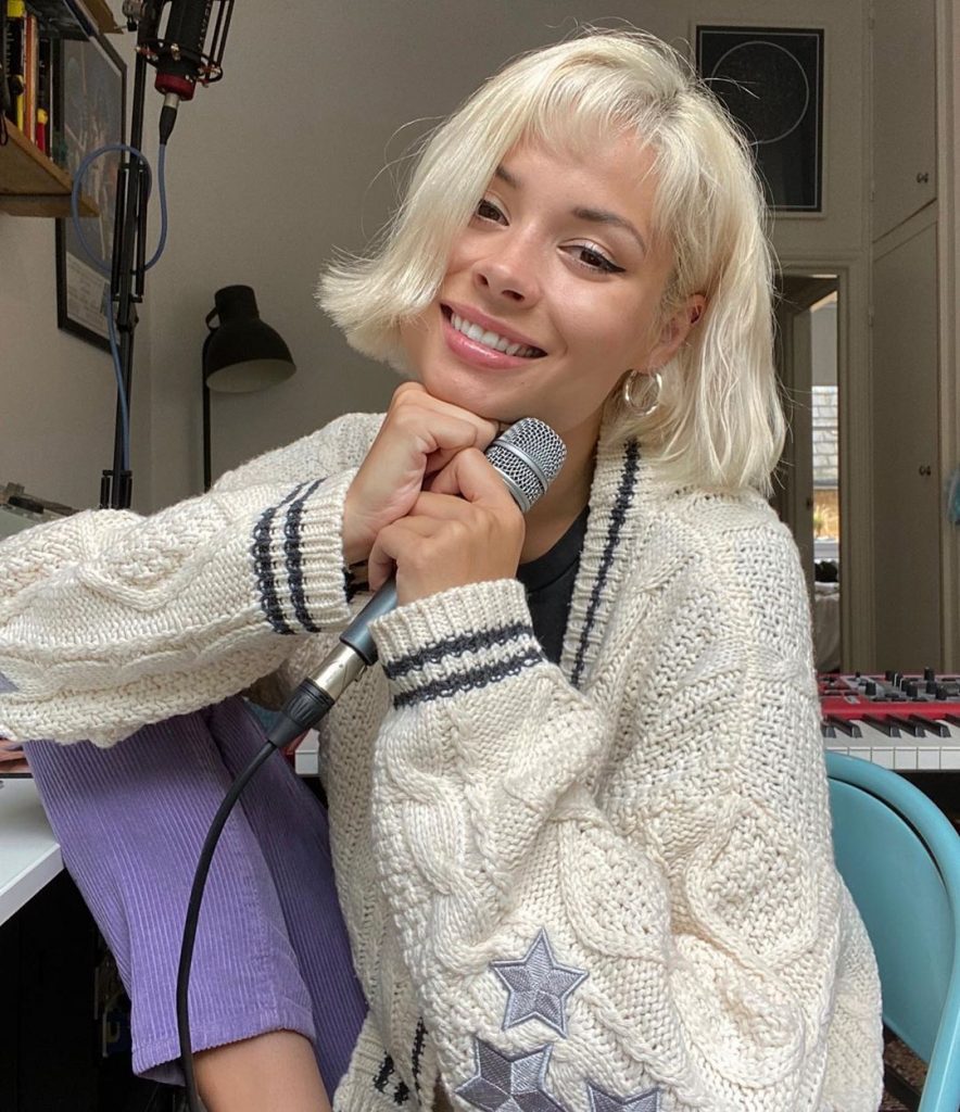 Nina Nesbitt