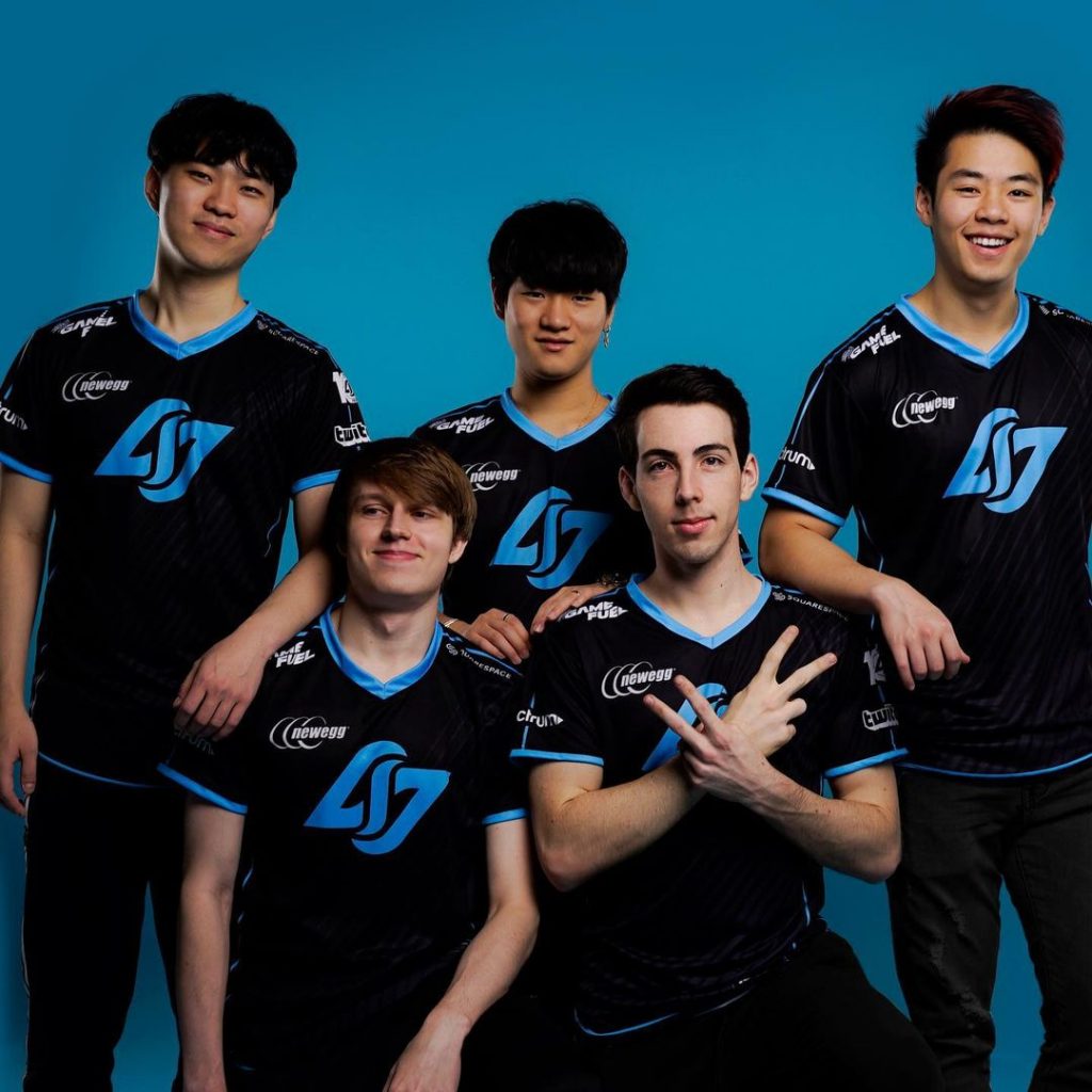Five members of Counter Logic Gaming